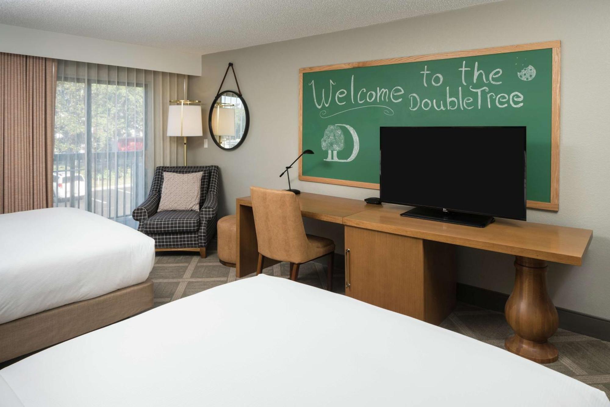 Doubletree By Hilton Gainesville Buitenkant foto