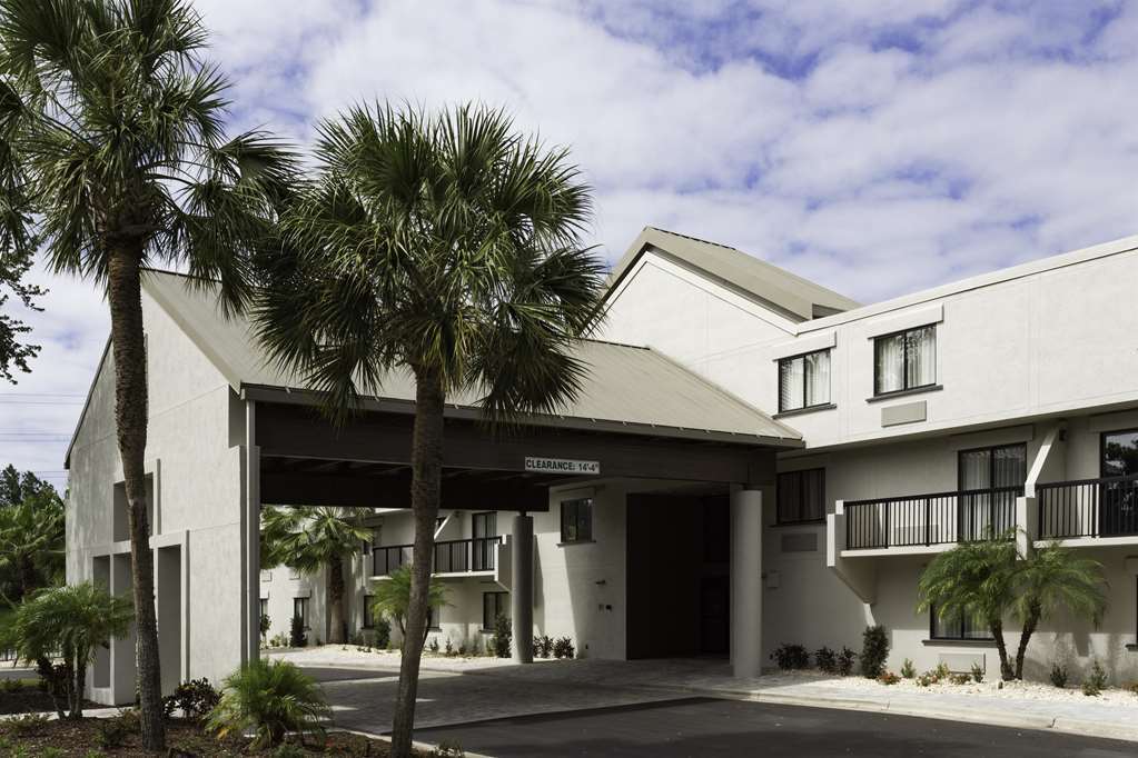 Doubletree By Hilton Gainesville Buitenkant foto